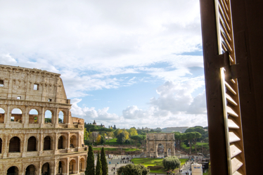 Magia at Colosseum