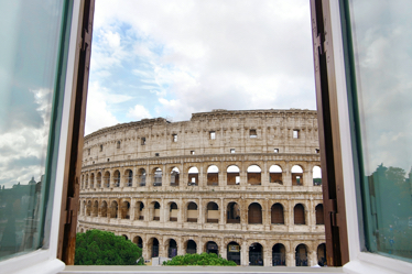 Magia at Colosseum